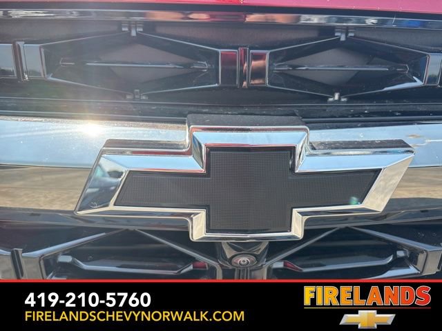 New 2025 Chevrolet Traverse Z71 w/ Driver Confidence Package image 3