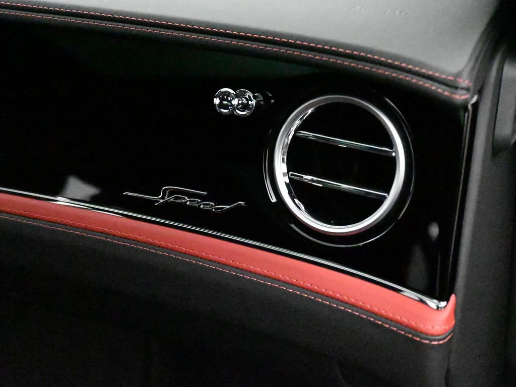 Certified 2024 Bentley Flying Spur W12 image 35