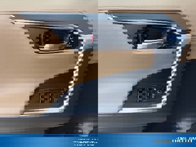 Used 2022 Toyota RAV4 Limited image 41