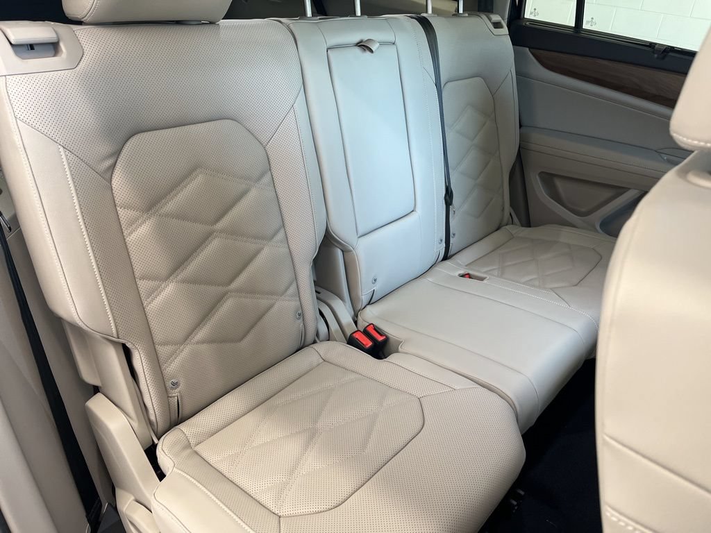 New 2026 Volkswagen Atlas SE FWD image 37