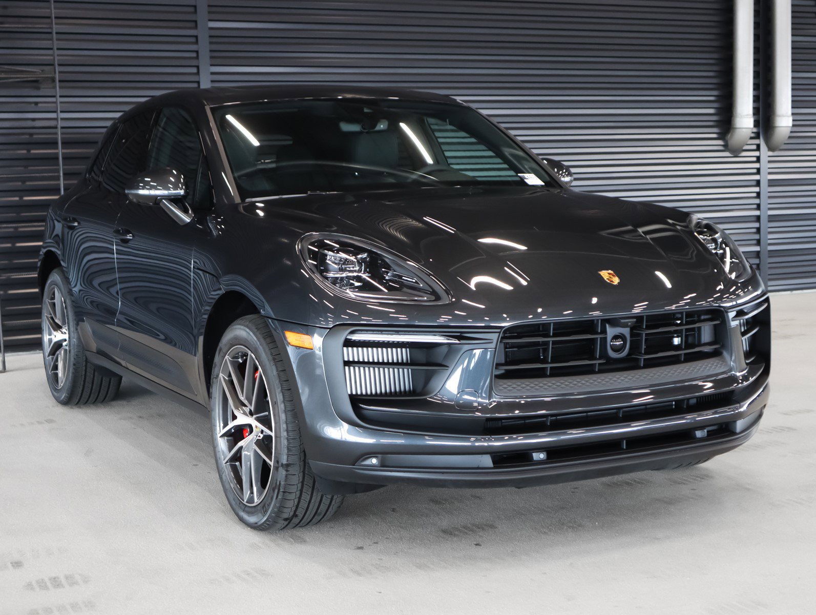 New 2026 Porsche Macan S image 8