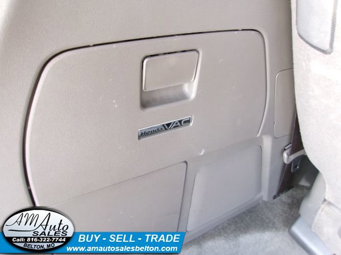 Used 2015 Honda Odyssey Touring Elite image 21