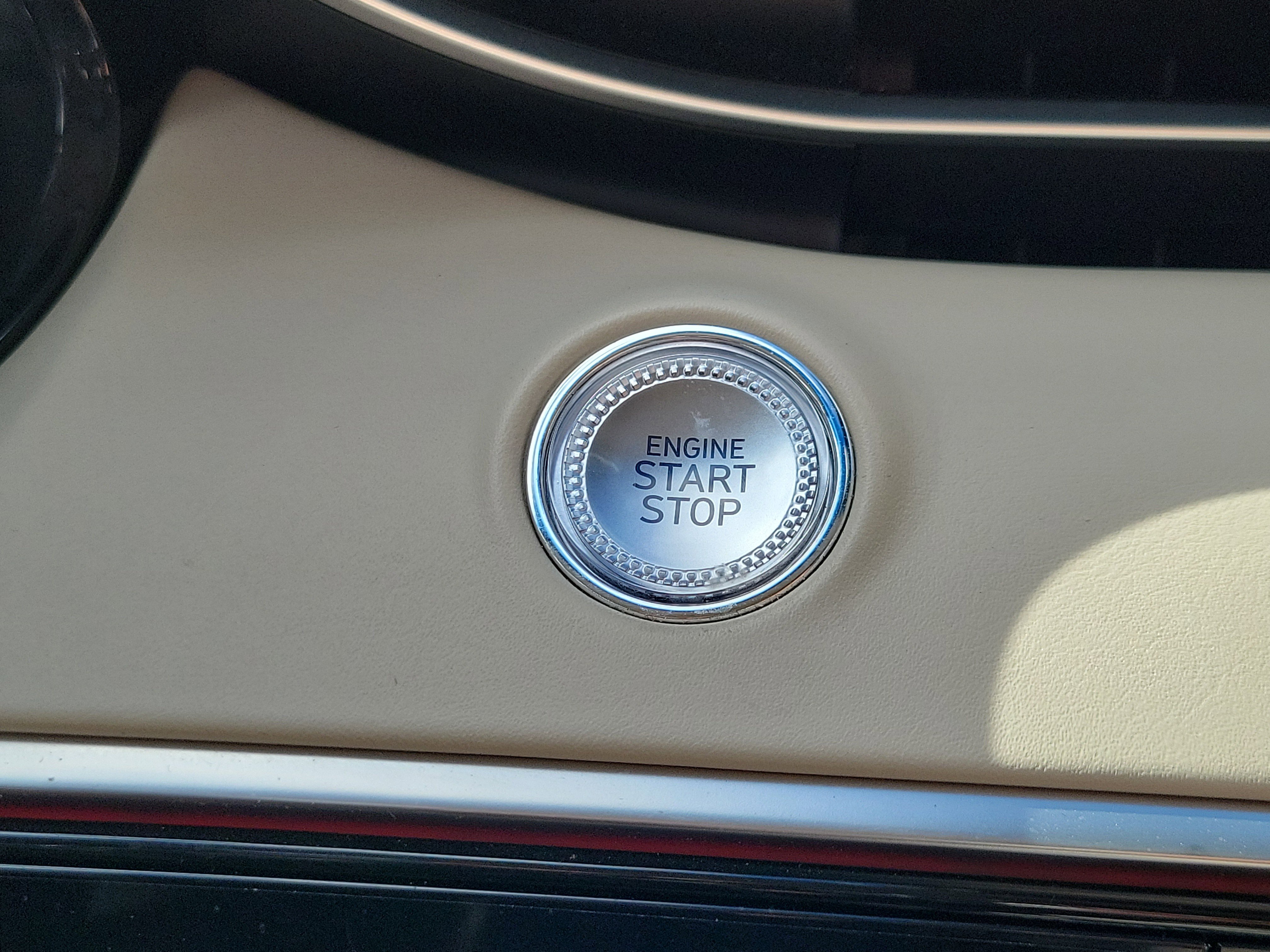 Used 2023 Genesis GV70 2.5T w/ Advanced Package image 29