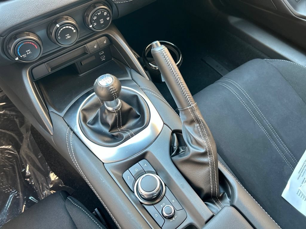 New 2026 MAZDA MX-5 Miata Club RWD image 18