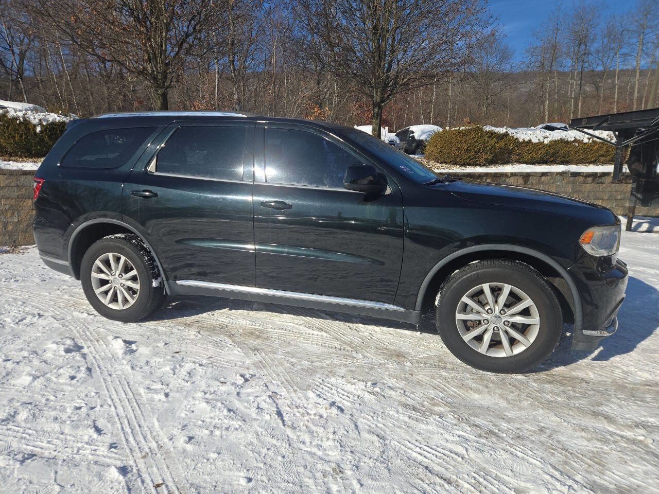 Used 2015 Dodge Durango SXT w/ Quick Order Package 23B image 3