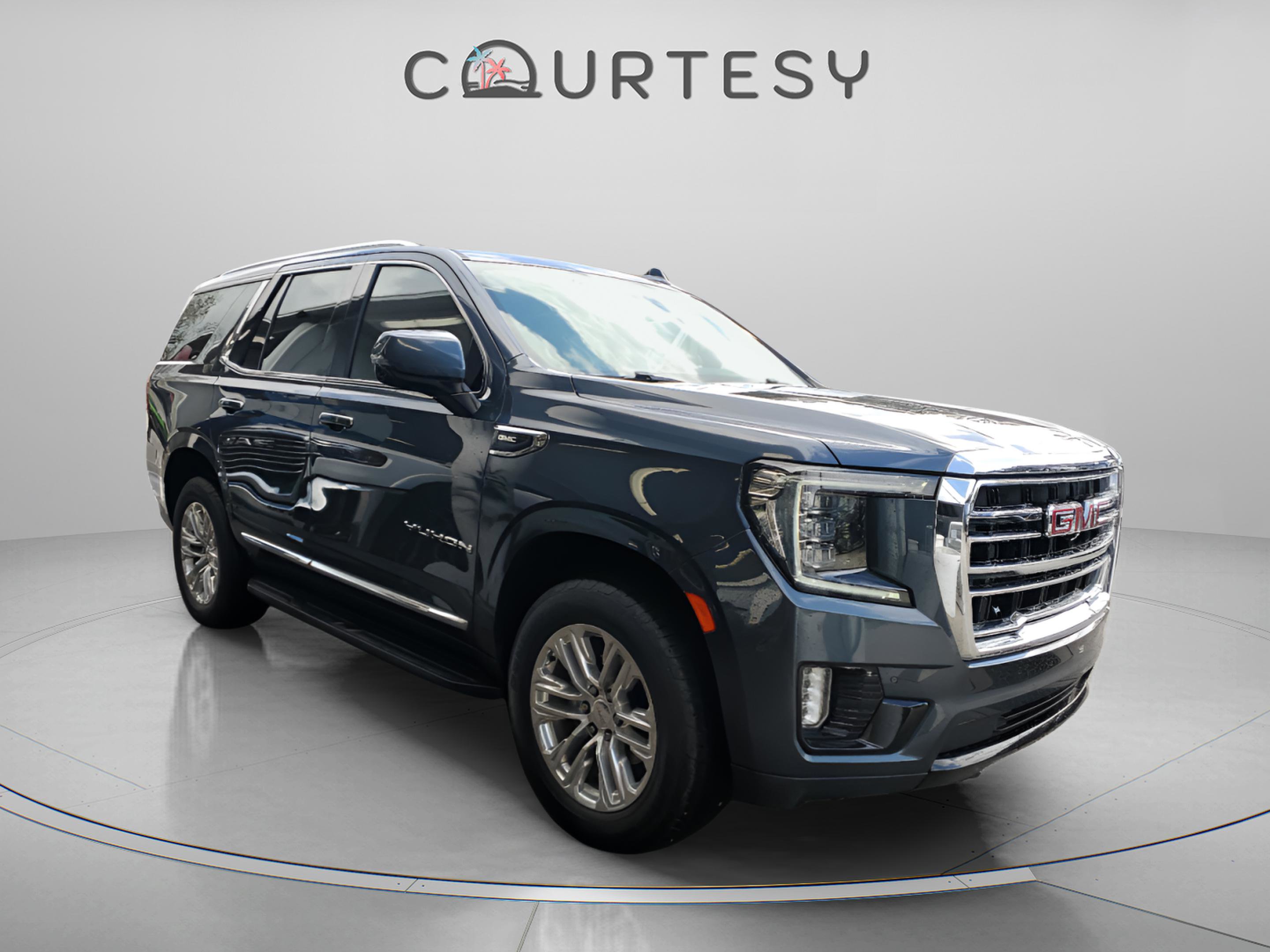 Used 2021 GMC Yukon SLT w/ SLT Premium Package image 5