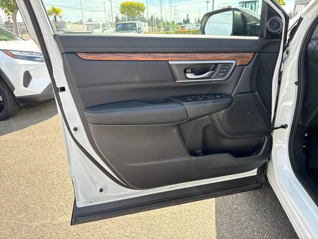 Used 2021 Honda CR-V Touring image 16