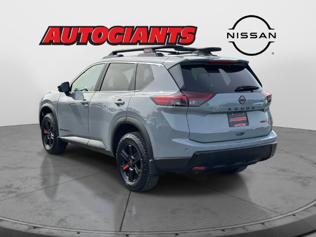 Used 2025 Nissan Rogue SV w/ Rock Creek Premium Package AWD/4WD image 5