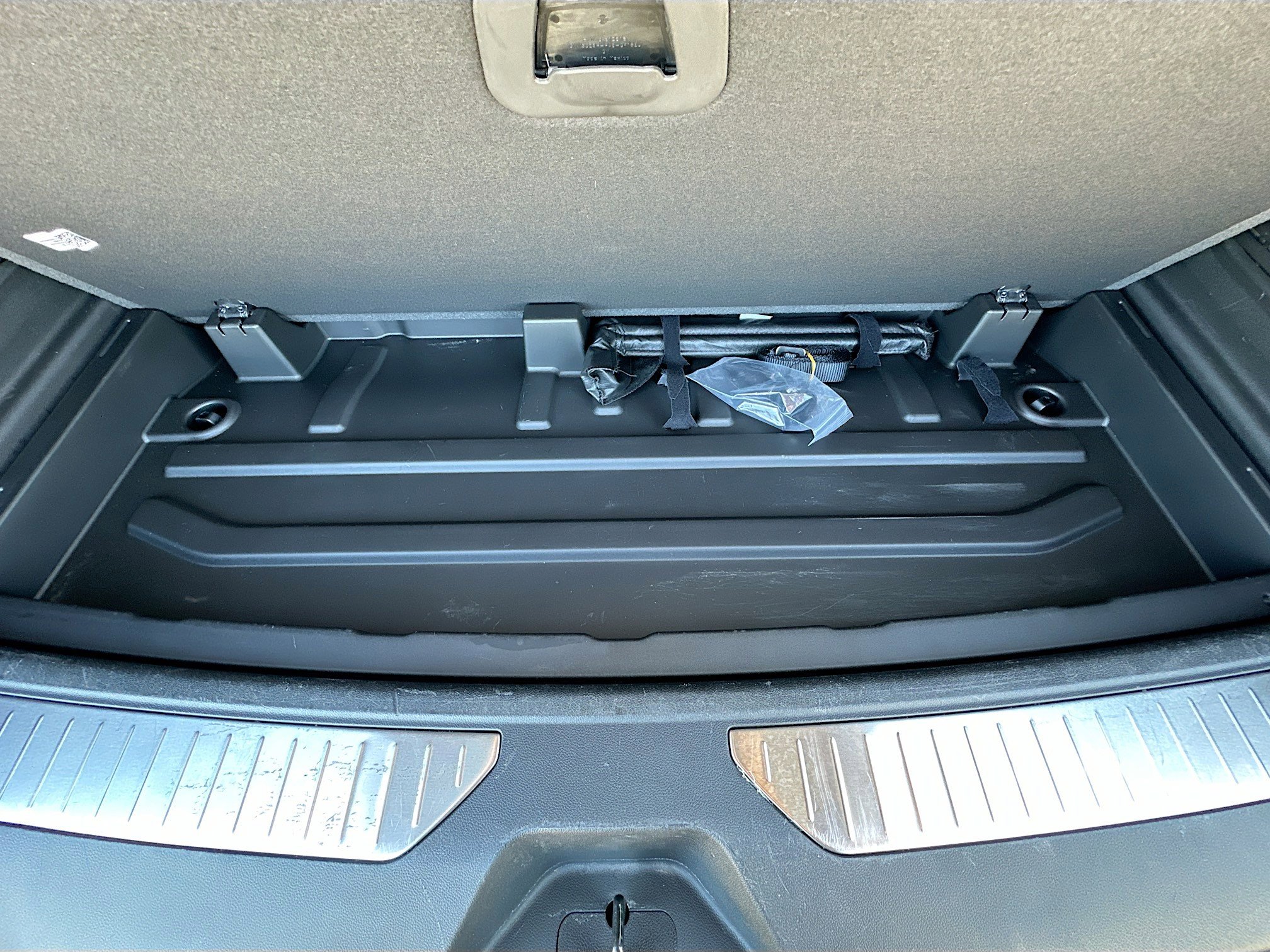 Used 2023 Chevrolet Tahoe Z71 image 36