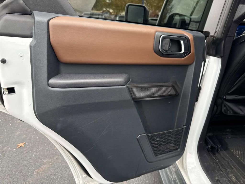 Used 2024 Ford Bronco Outer Banks w/ Sasquatch Package image 10