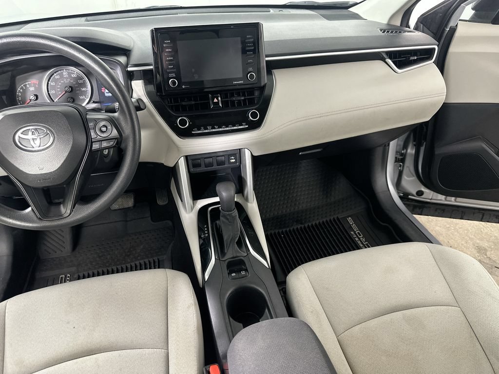 Used 2022 Toyota Corolla Cross L FWD image 18