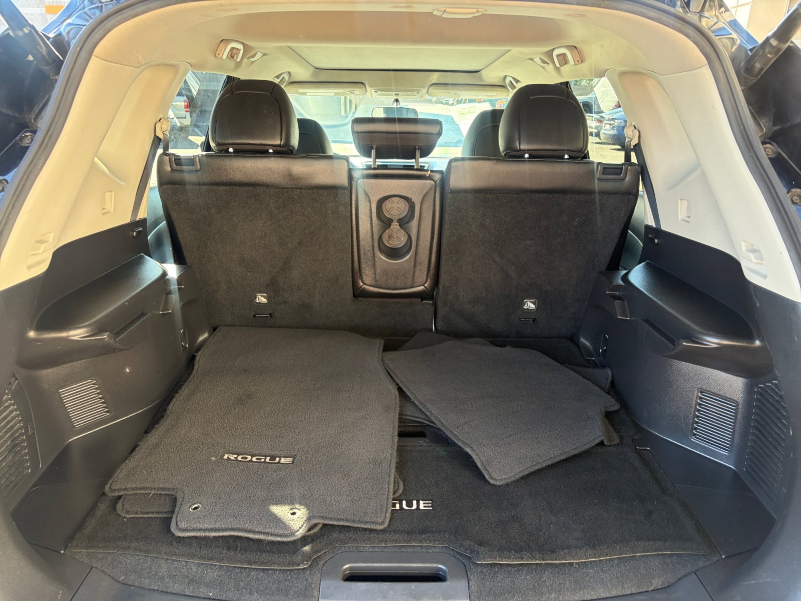 Used 2015 Nissan Rogue SL w/ SL Premium Package AWD/4WD image 27