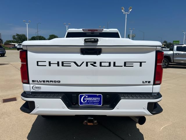 Certified 2024 Chevrolet Silverado 2500 LTZ w/ LTZ Plus Package AWD/4WD image 4