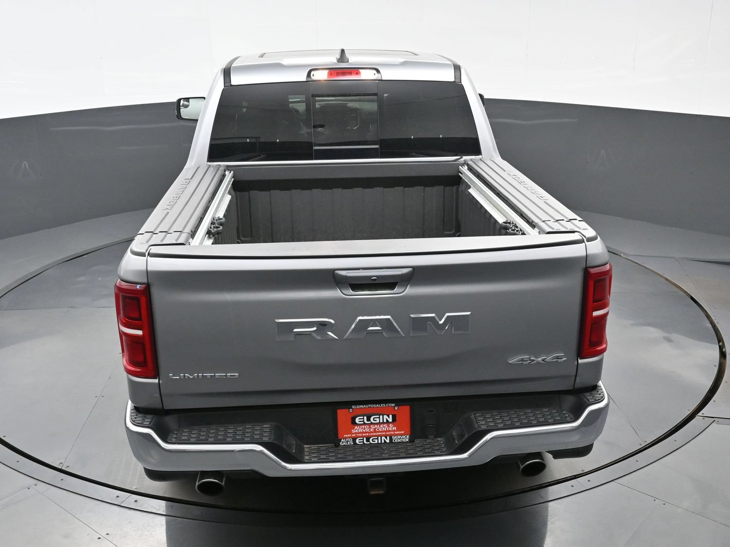 Used 2025 RAM 1500 Limited AWD/4WD image 39