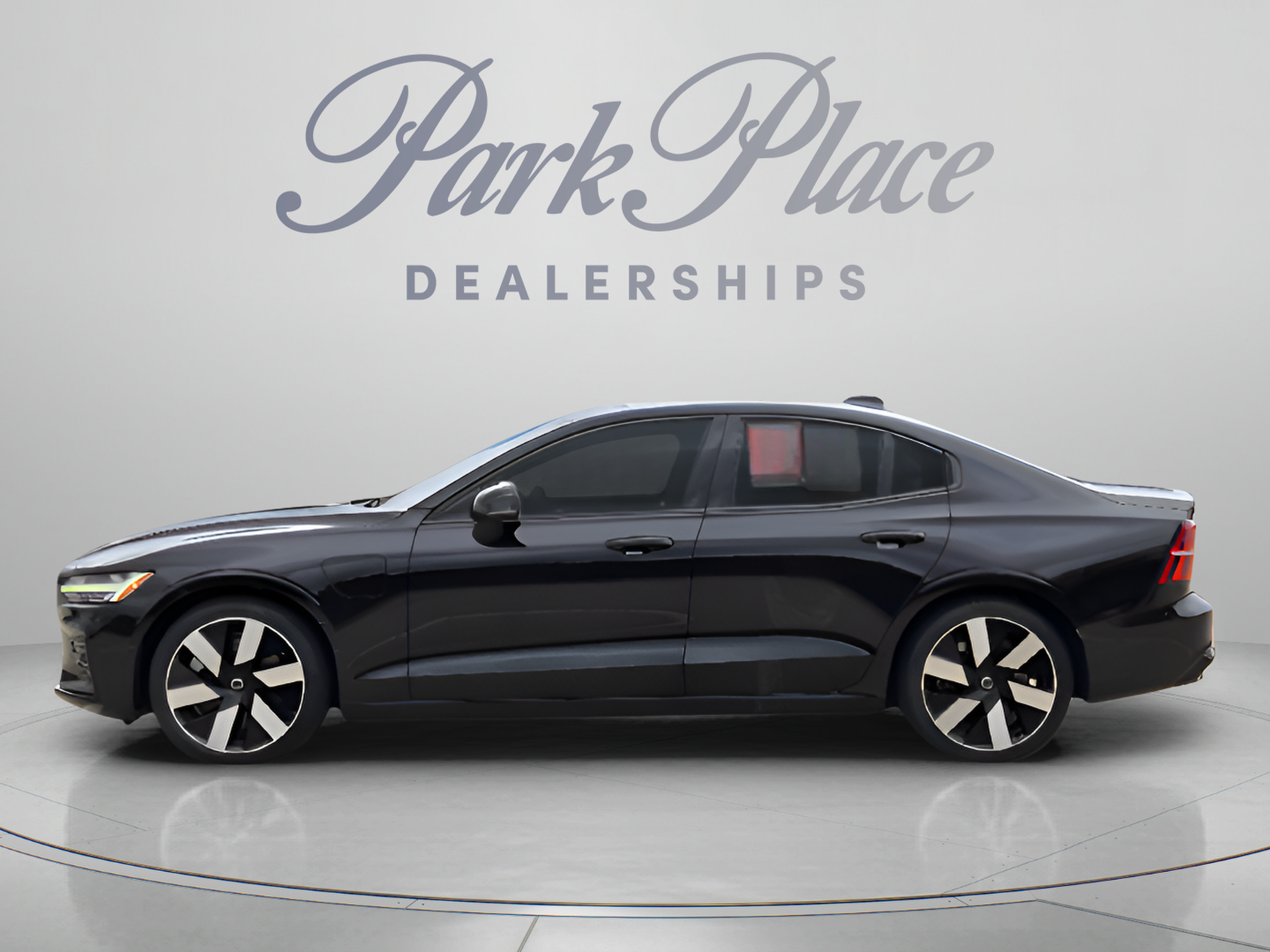 Used 2024 Volvo S60 T8 Plus w/ Climate Package AWD/4WD image 2
