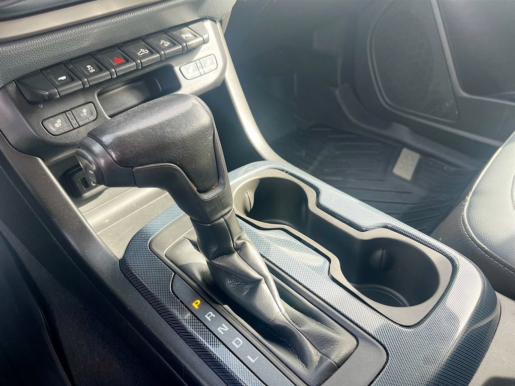 Used 2019 Chevrolet Colorado Z71 AWD/4WD image 16