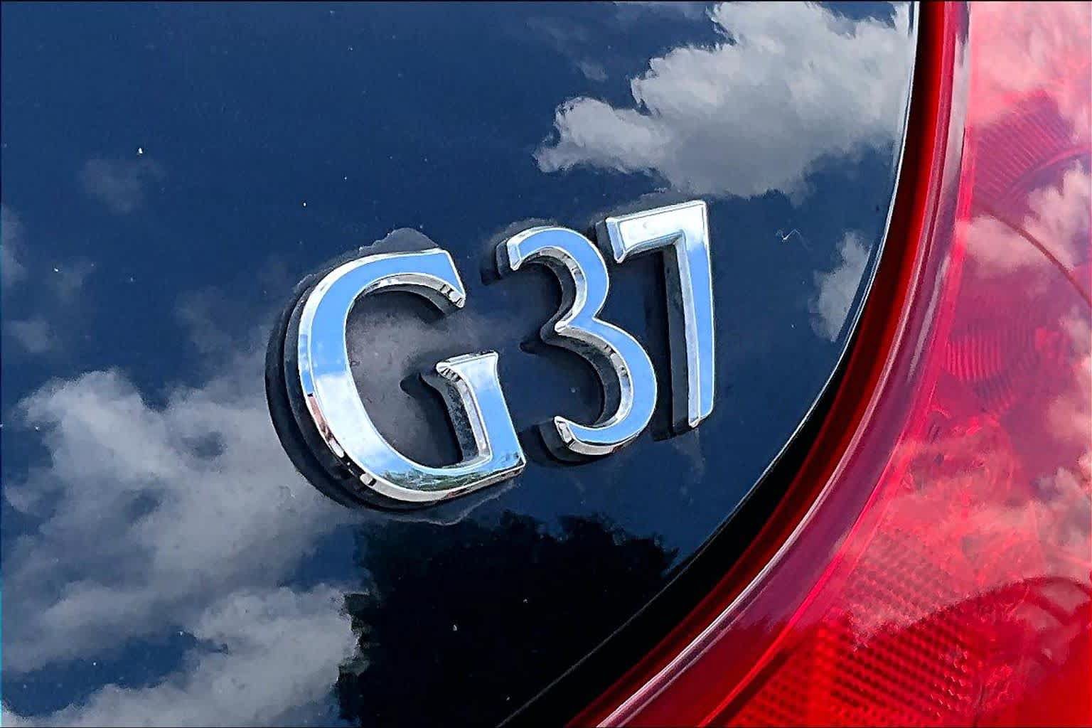 Used 2011 INFINITI G37 Journey w/ Premium Pkg RWD image 27