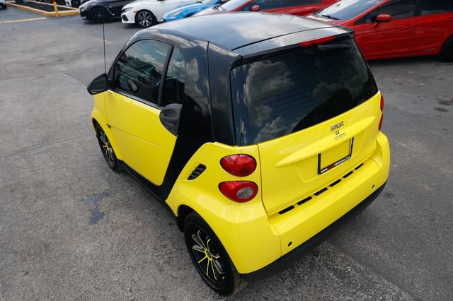 Used 2008 smart fortwo pure RWD image 8