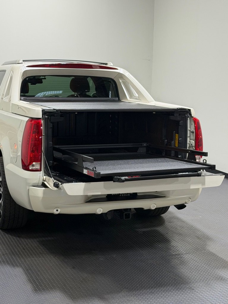 Used 2013 Cadillac Escalade EXT Luxury image 12