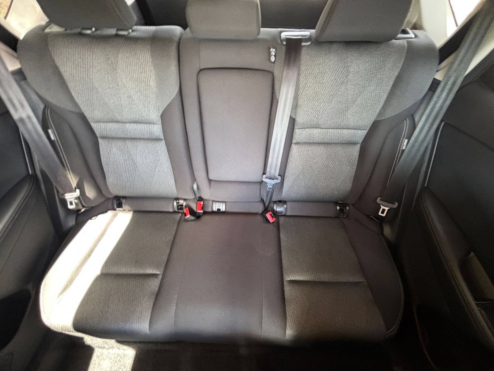 Used 2025 Nissan Rogue SV AWD/4WD image 38