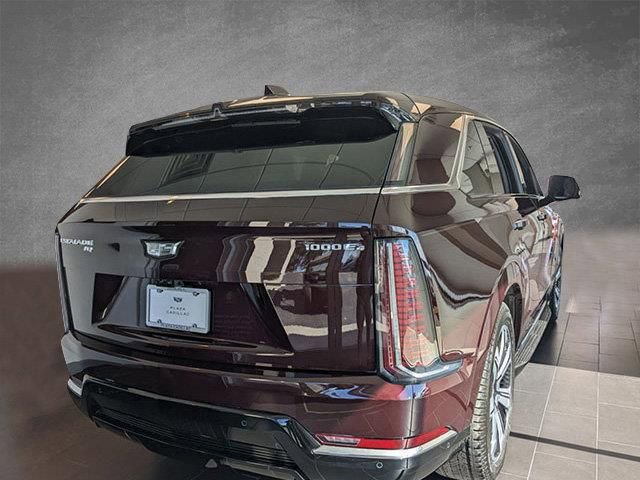 New 2025 Cadillac Escalade IQ Luxury 1 w/ Smart Trailering package image 3
