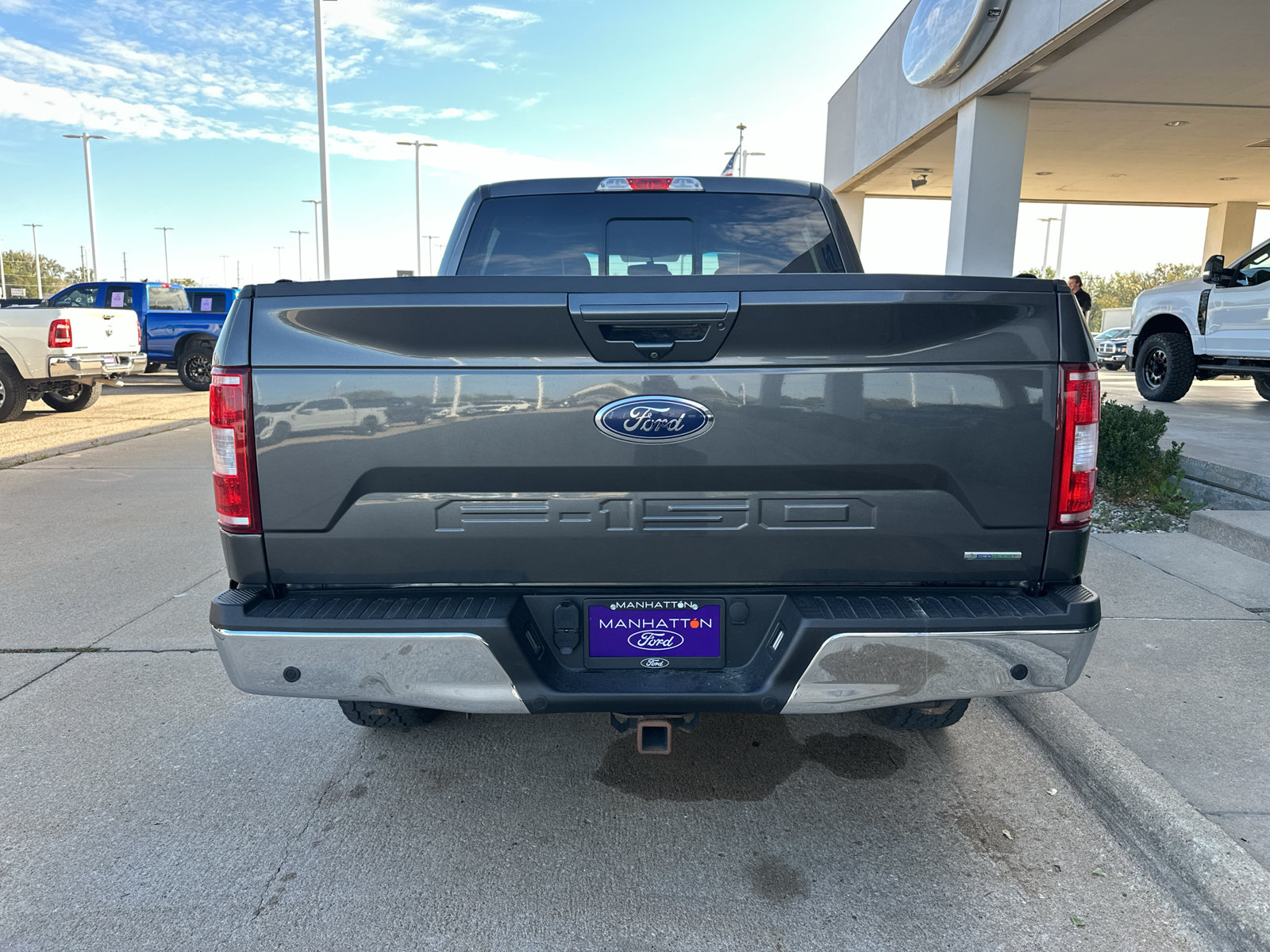 Used 2018 Ford F150 Lariat w/ Max Trailer Tow Package AWD/4WD image 16