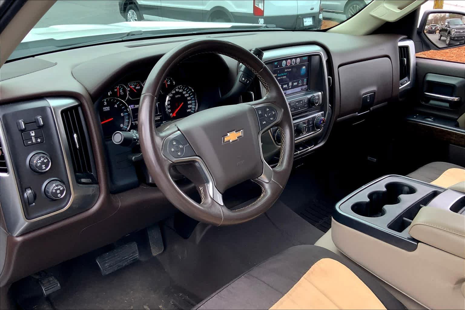 Used 2016 Chevrolet Silverado 1500 LT w/ All Star Edition AWD/4WD image 18