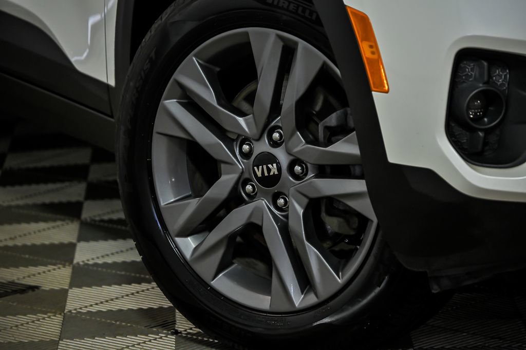 Used 2021 Kia Seltos S image 3