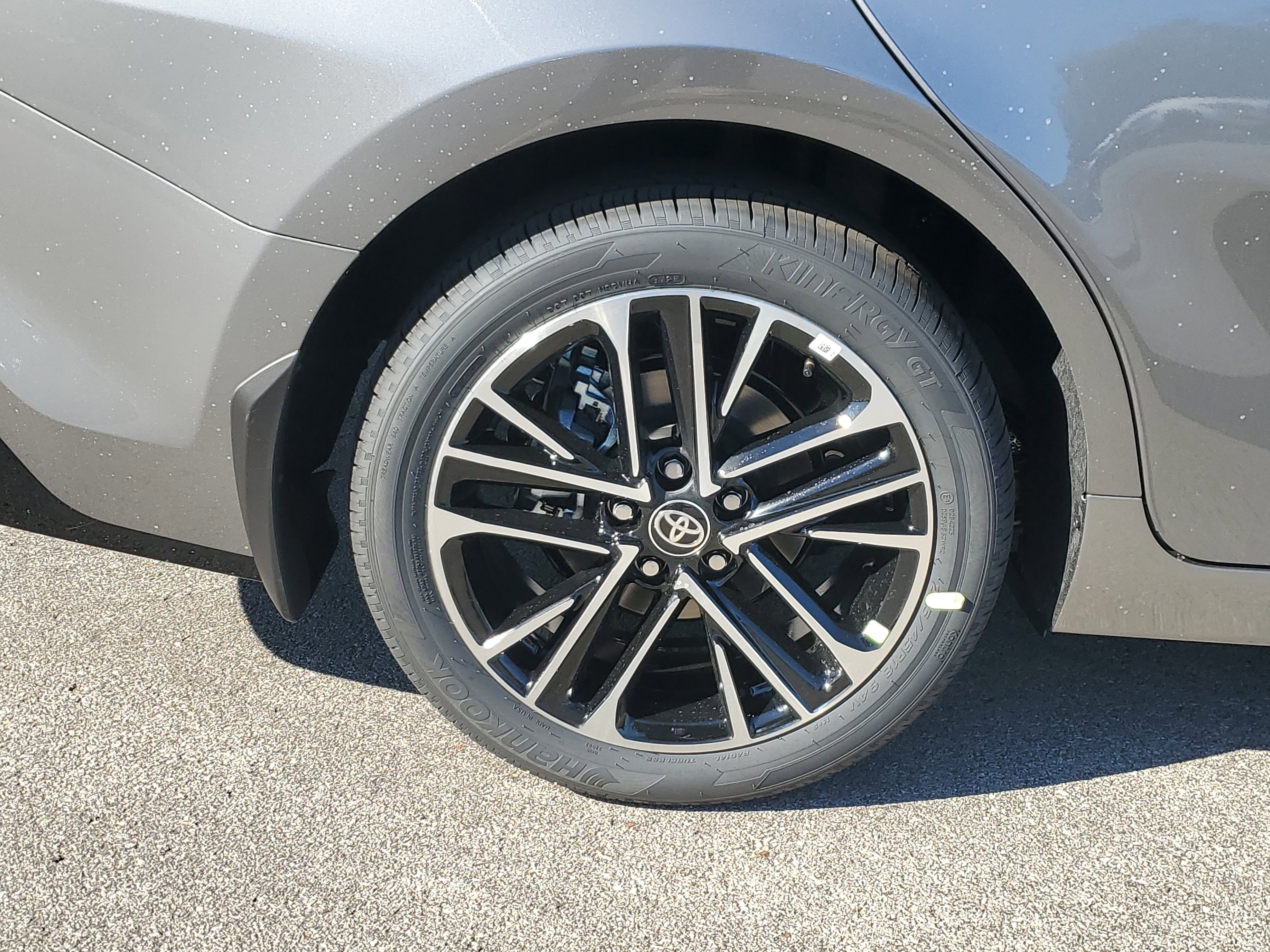 New 2026 Toyota Camry XLE image 7