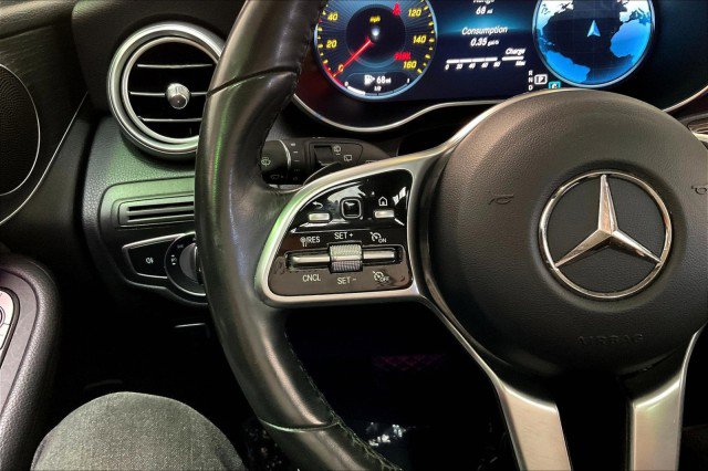 Used 2021 Mercedes-Benz GLC 300 4MATIC w/ Premium Package image 17