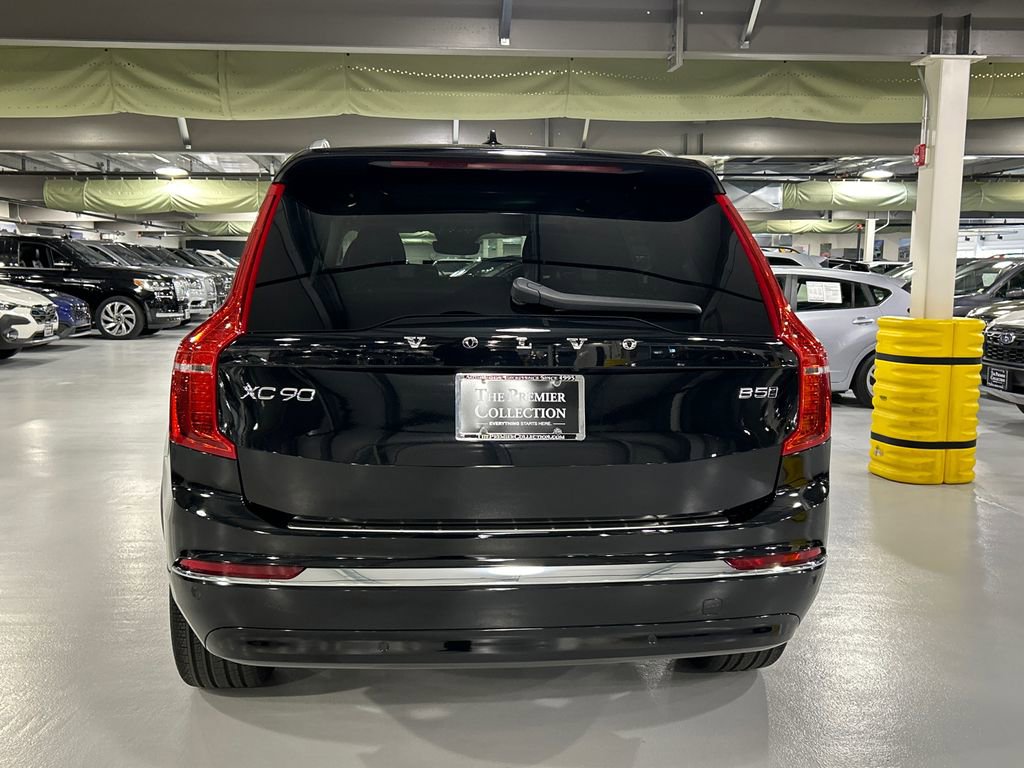 Used 2023 Volvo XC90 B5 Plus w/ Protection Package Premier AWD/4WD image 3