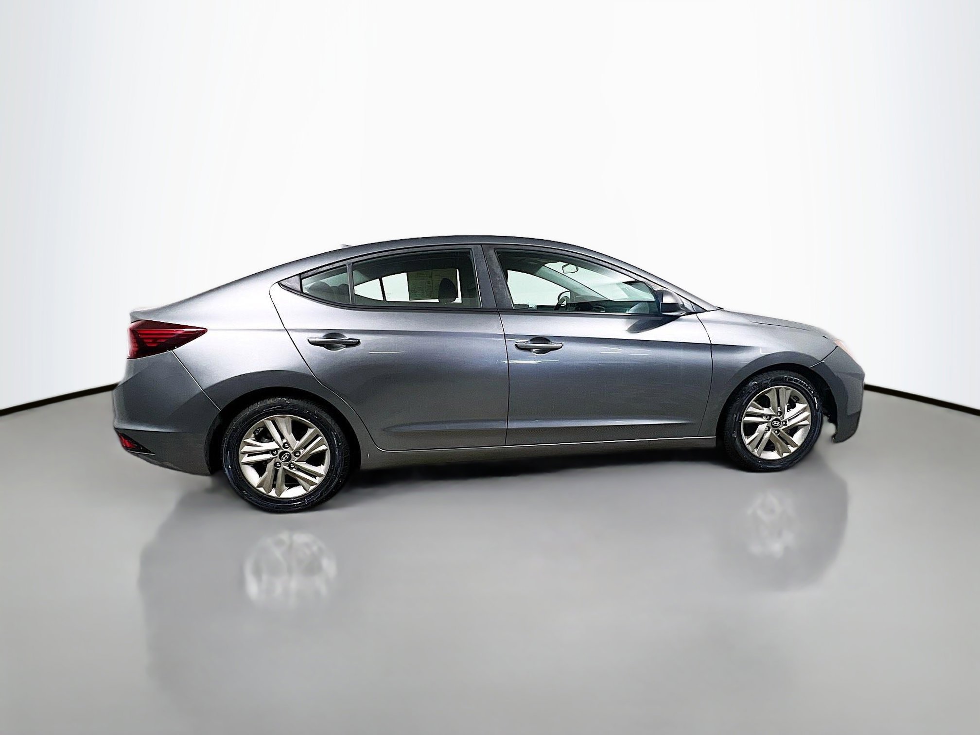 Used 2019 Hyundai Elantra SEL w/ Cargo Package image 3