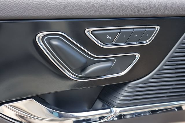 Used 2020 Lincoln Corsair FWD w/ Premium Package image 12