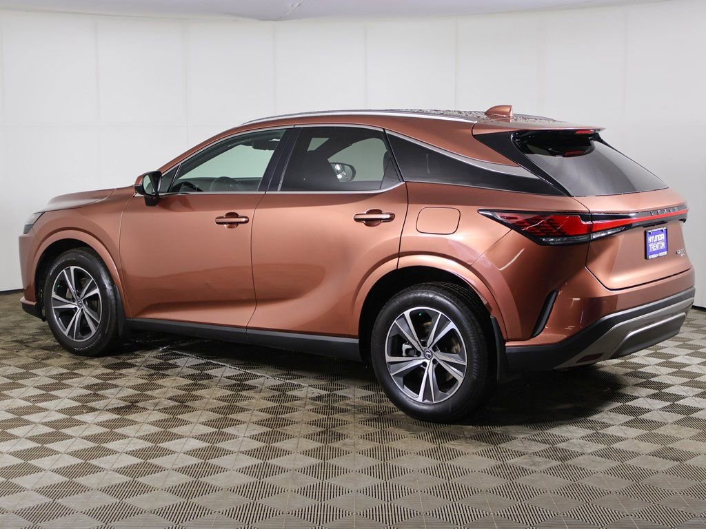 Used 2023 Lexus RX 350 Premium Plus w/ Accessory Package AWD/4WD image 11