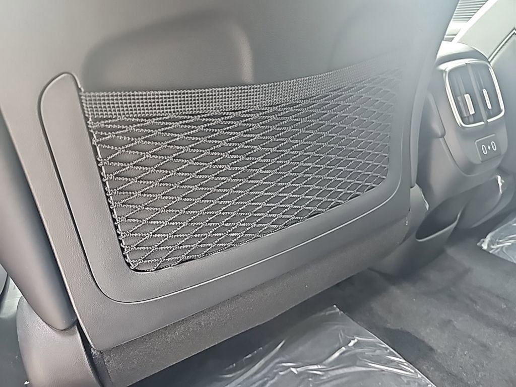 New 2025 Hyundai Ioniq 6 Limited image 34