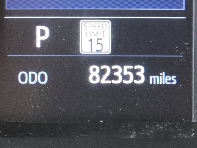 Used 2021 Toyota C-HR LE FWD image 21