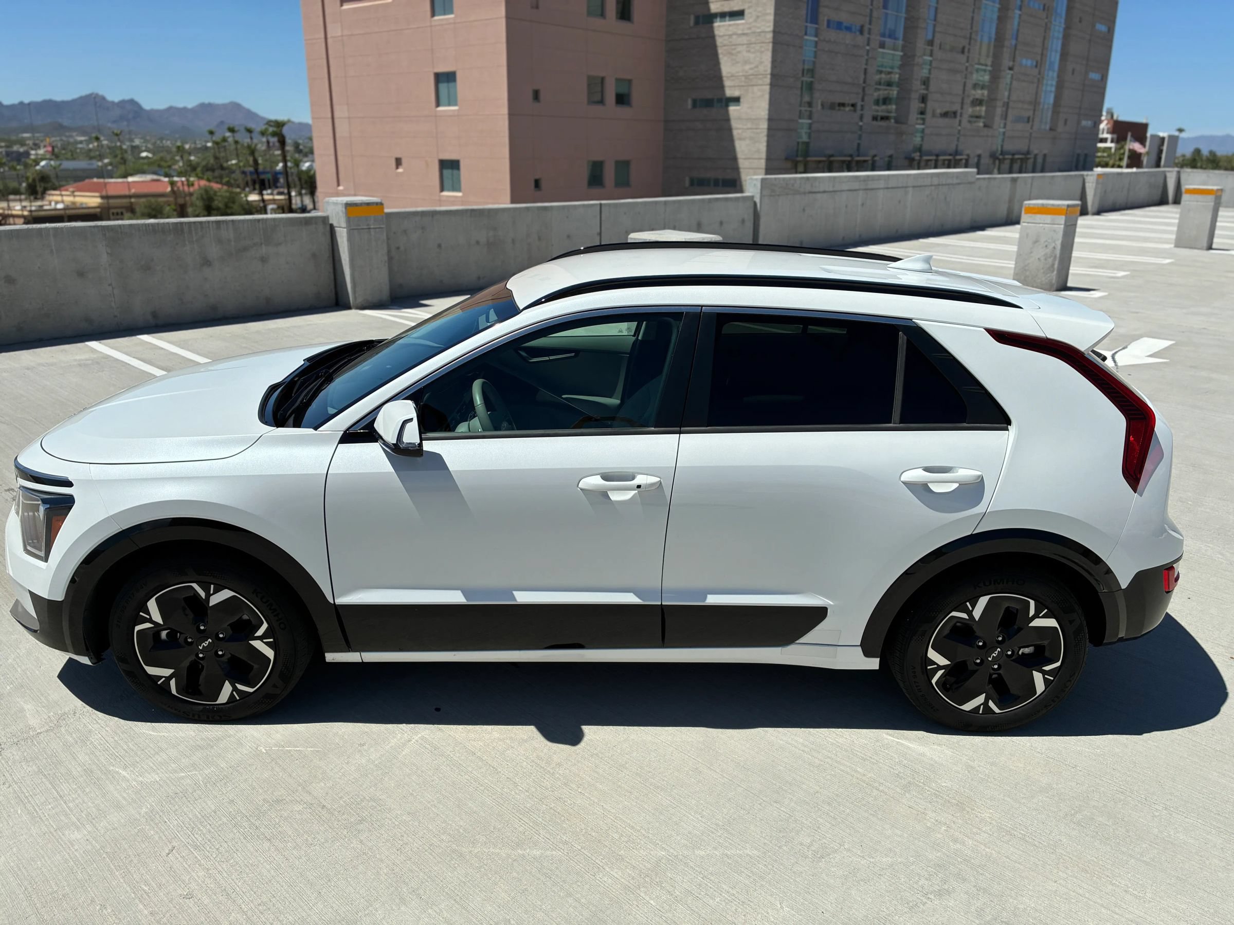 Used 2023 Kia Niro Wind FWD image 8