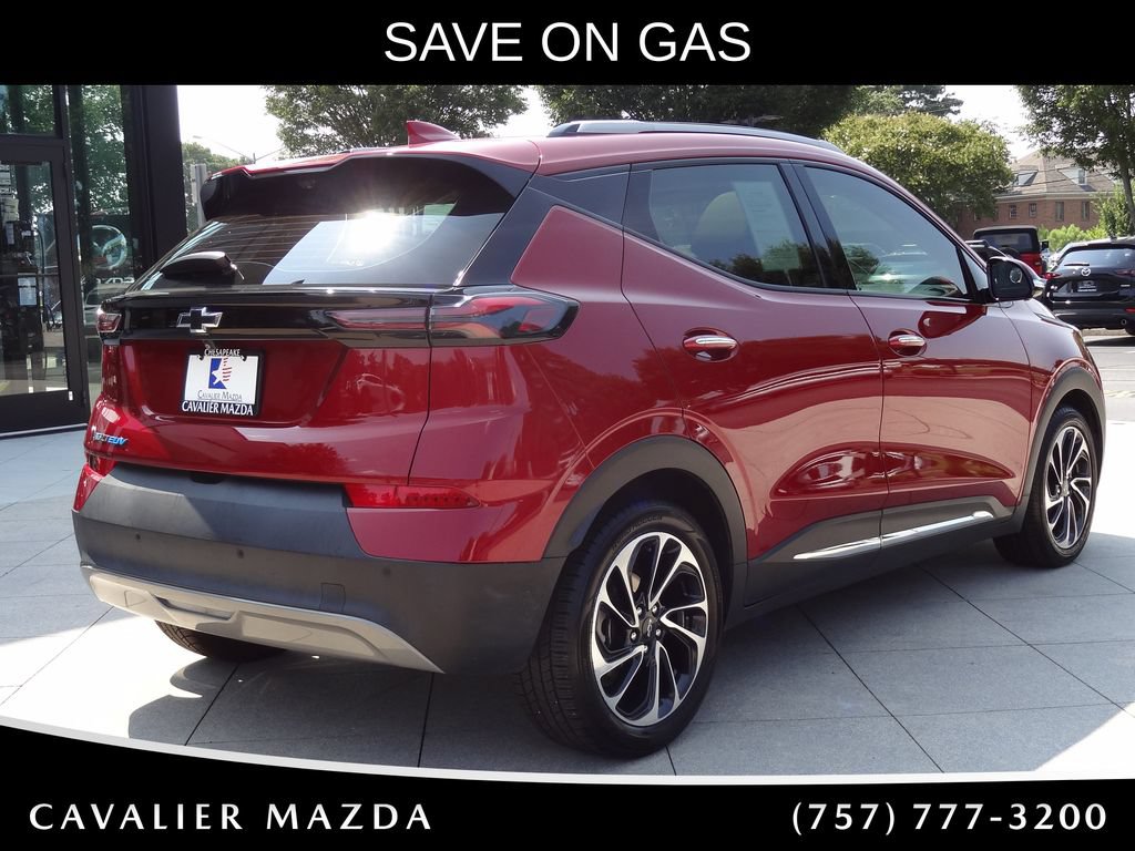 Used 2022 Chevrolet Bolt EUV Premier FWD image 4