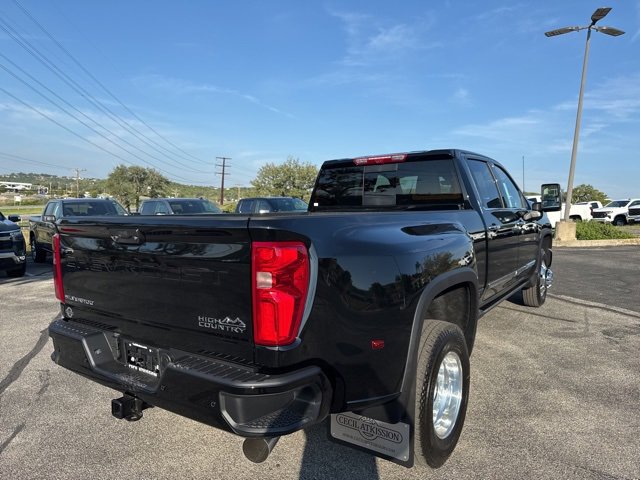New 2026 Chevrolet Silverado 3500 High Country w/ High Country Premium Package image 5