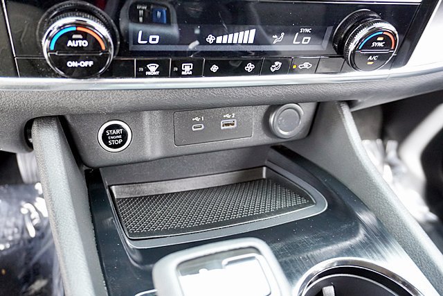 Used 2021 Nissan Rogue SV FWD image 38