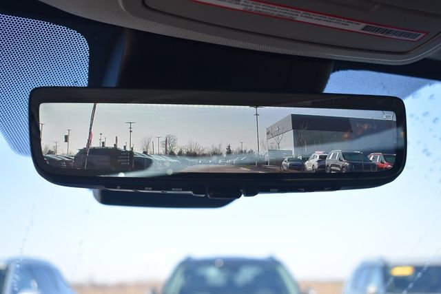 Used 2023 Toyota Sienna Limited image 37