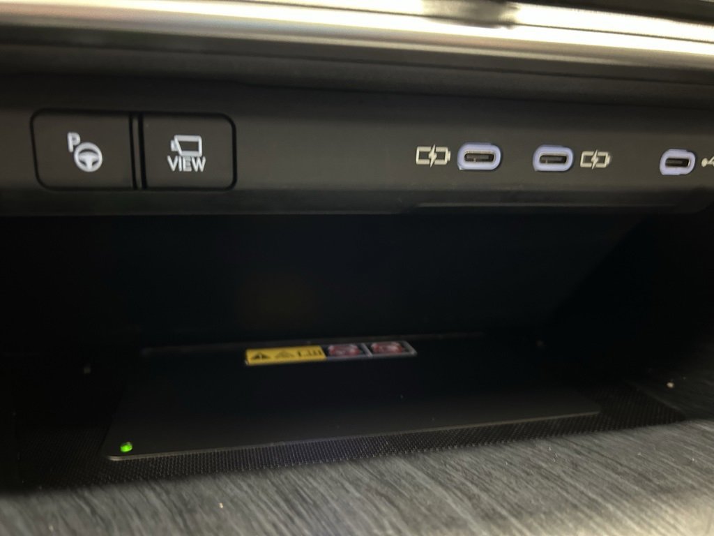 Used 2023 Lexus RZ 450e Premium w/ Accessory Package (P1) image 15