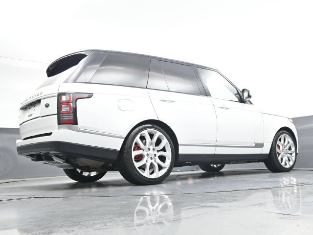 Used 2016 Land Rover Range Rover Supercharged AWD/4WD image 31
