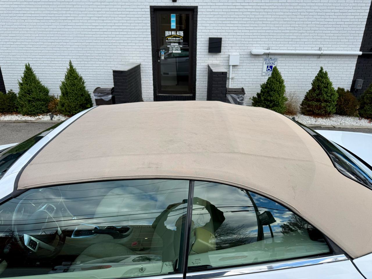 Used 2011 Chrysler 200 Limited FWD image 31