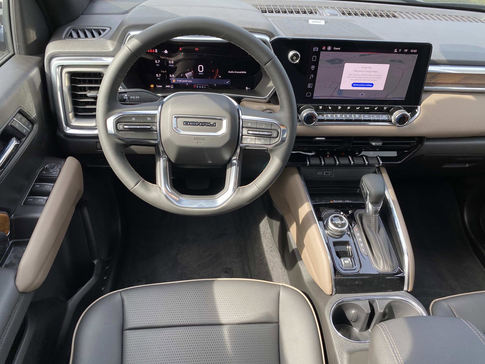 New 2026 GMC Canyon Denali image 8