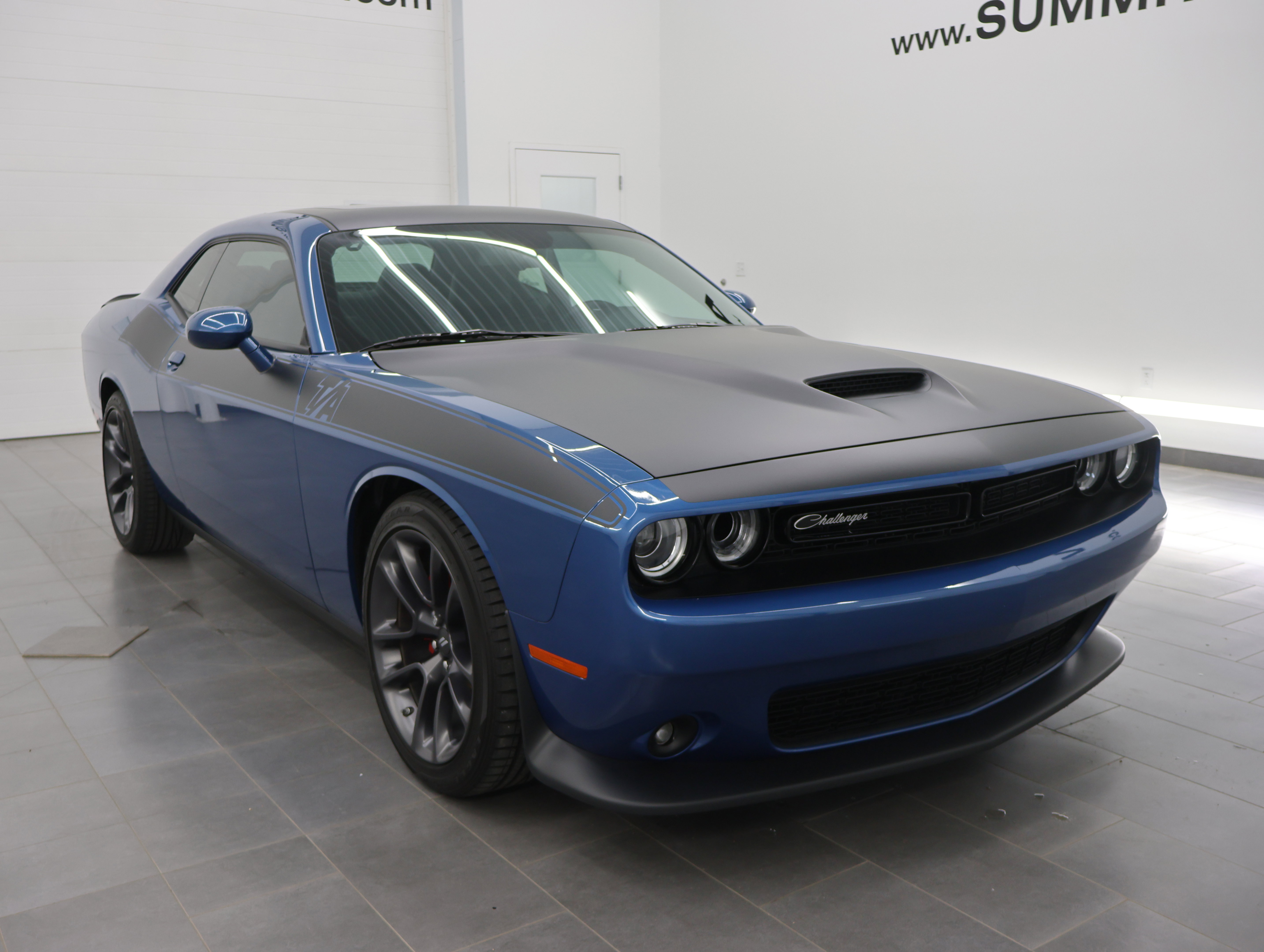 Used 2022 Dodge Challenger R/T w/ T/A Package RWD image 2