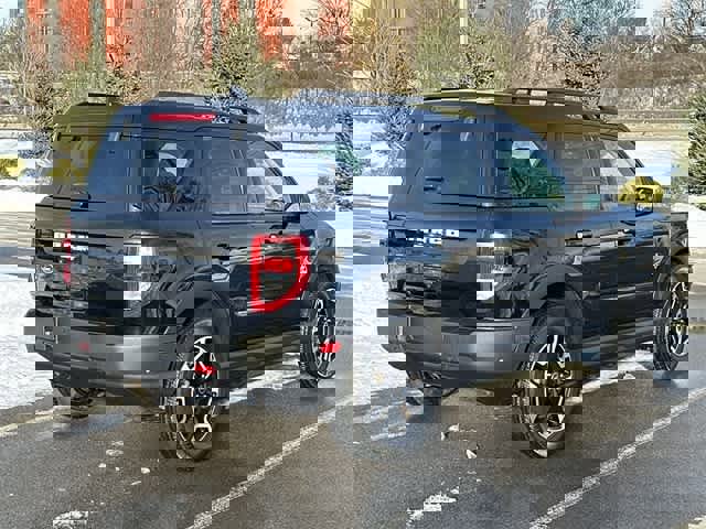 Used 2023 Ford Bronco Sport Outer Banks w/ Tech Package image 33