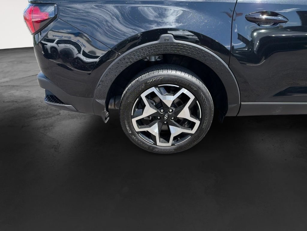 Used 2024 Hyundai Santa Cruz Limited AWD/4WD image 14