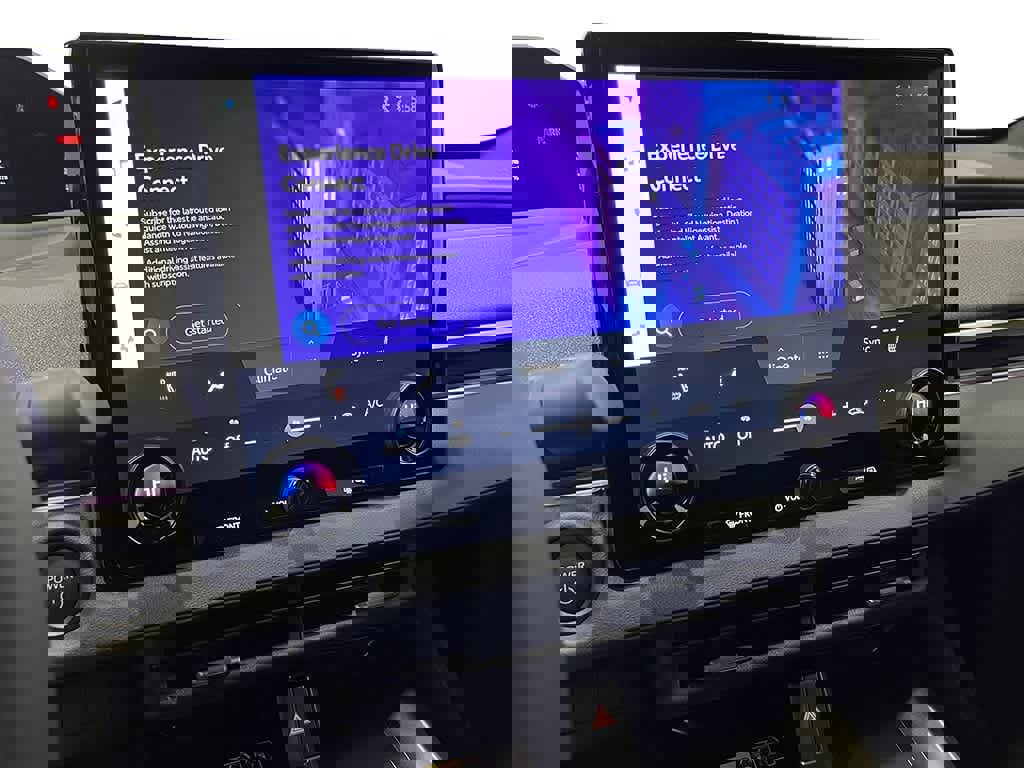 New 2026 Subaru Solterra Premium image 18