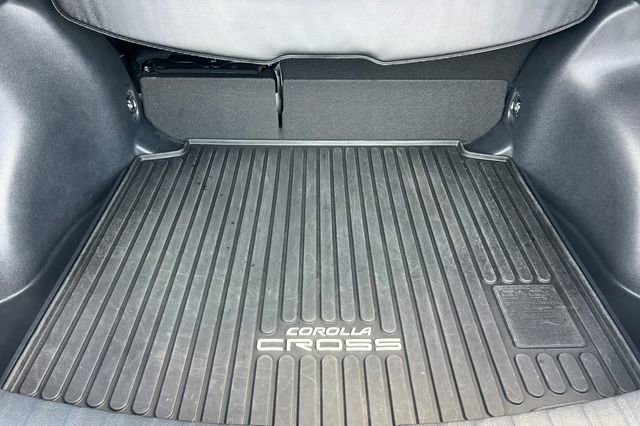 Certified 2024 Toyota Corolla Cross L FWD image 19